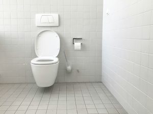 Gurgling toilet sign of sewage backup issue in Vancouver WA home